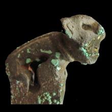 Hache cérémonielle en bronze